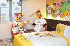 ホークスルーム客室