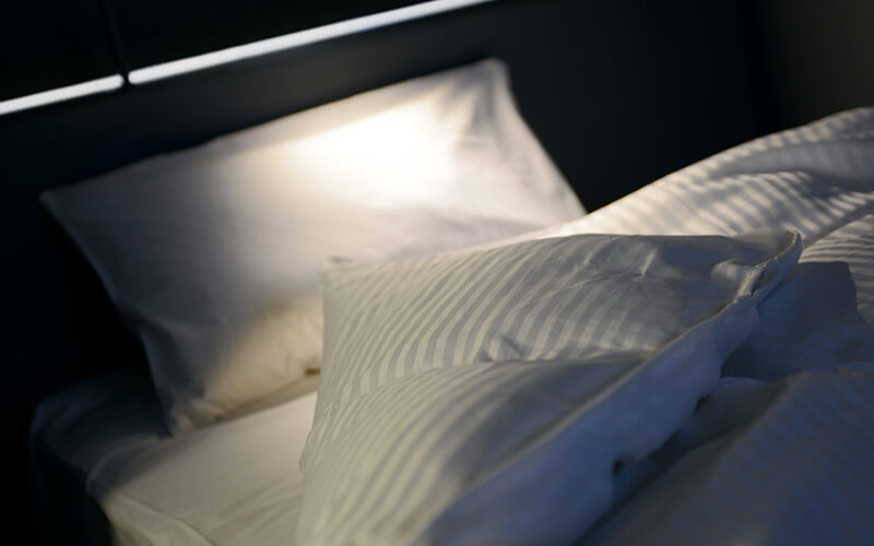 ポケットコイルマットレスを導入した客室のベッド
